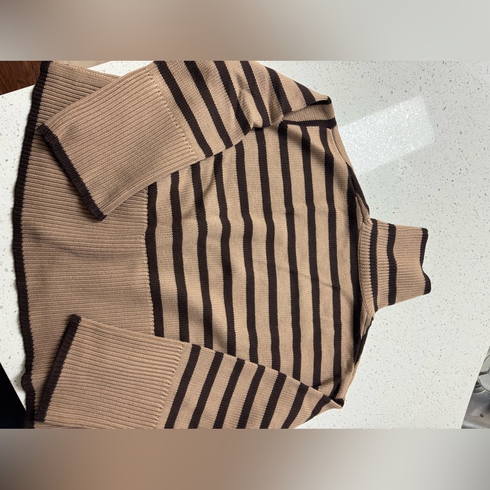 Toteme Brown Turtleneck Sweater size Medium